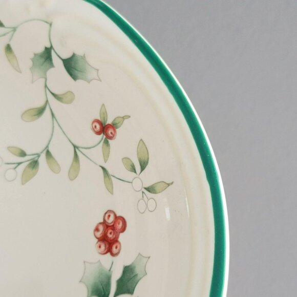 Pfaltzgraff Winterberry 12" Oval Serving Platter USA Made Winter Serving Dishes - Picture 4 of 10